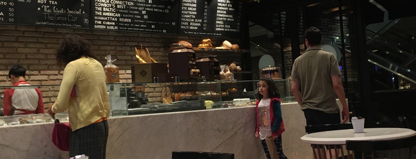 the 11 best places for hot chocolate in jakarta