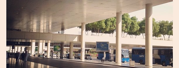 法赫德国王国际机场 (dmm) is one of free wifi airports 2.