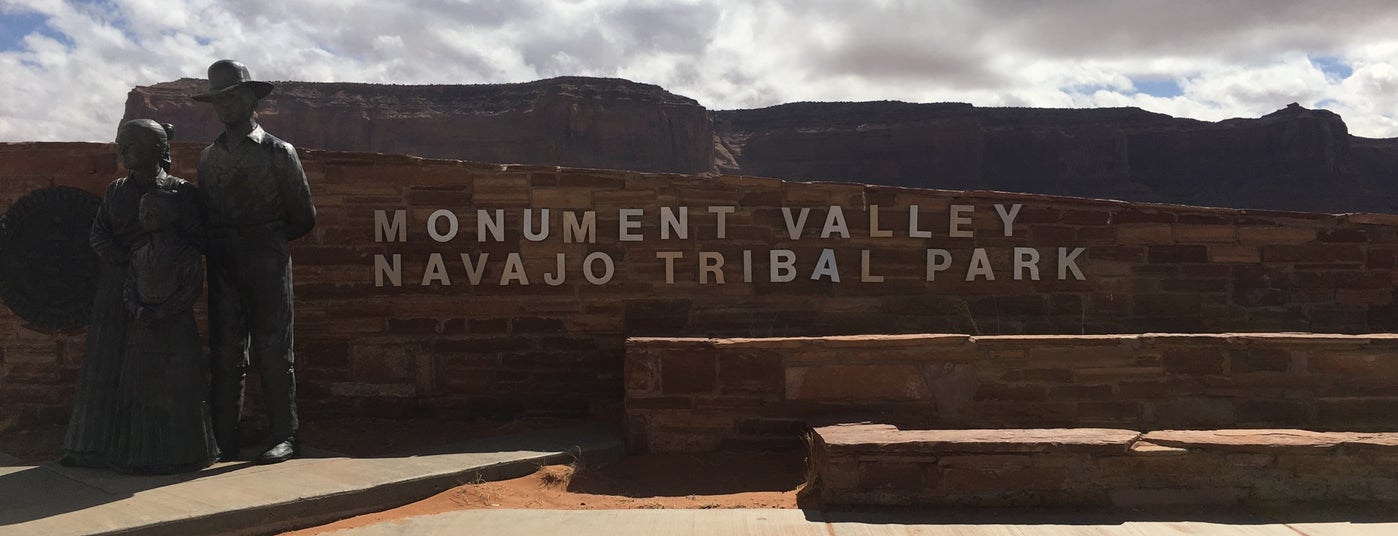 monument valley navajo tribal park is one of utah   vegas 2018.