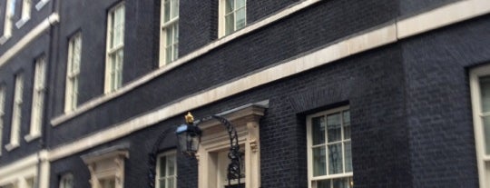 downing street,kremlin 10 downing street is one of london.