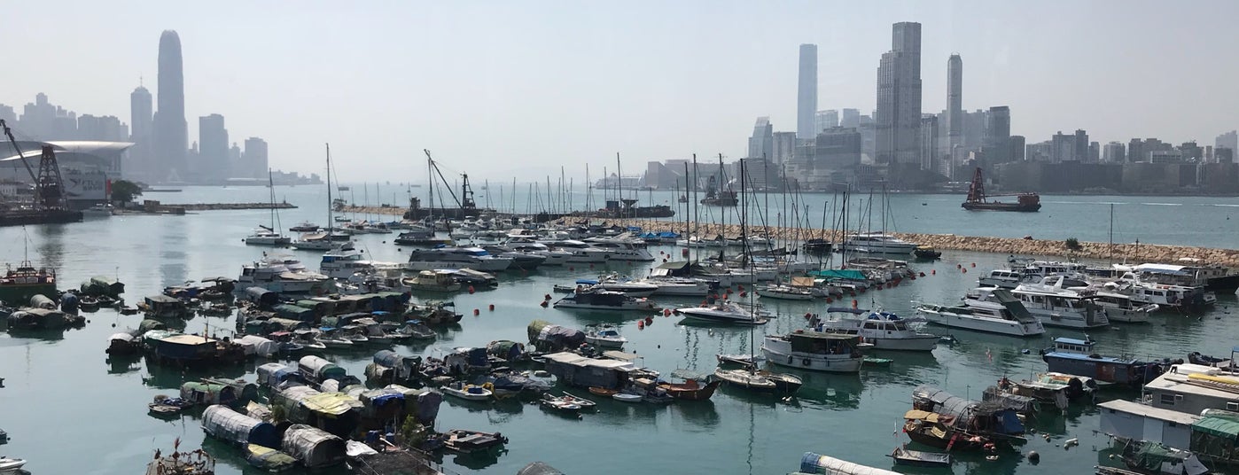 causeway bay typhoon shelter 铜锣湾避风塘 is one of 香港観光.