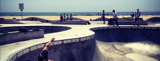 venice beach skate park is one of la.