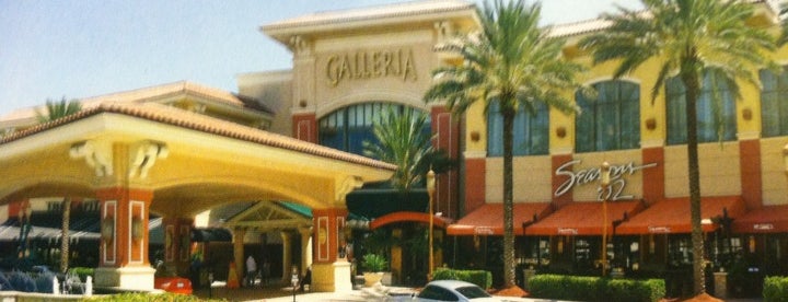 the galleria is one of the 15 best places for gelato in fort