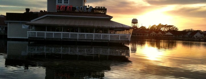 barefoot landing is one of things to do.