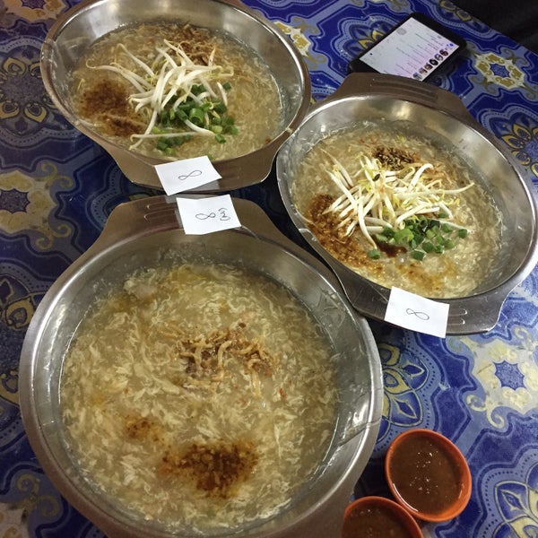 claypot noodle ()