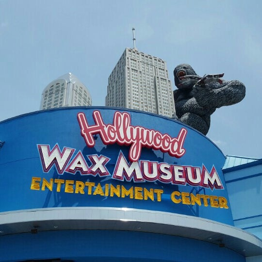 hollywood wax museum entertainment center