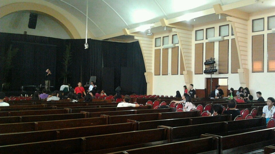 Gereja Kristen Indonesia (GKI) Tumapel Malang