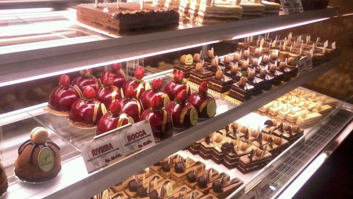 Parsley Bakery Cake Shop and Resto