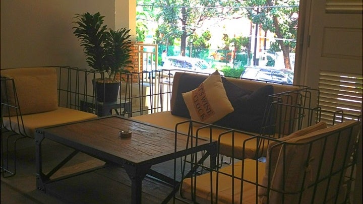 BERANDA Kitchen, Coffee & Terrace Lounge