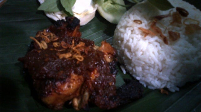 Ayam bakar Semarang, Pulomas