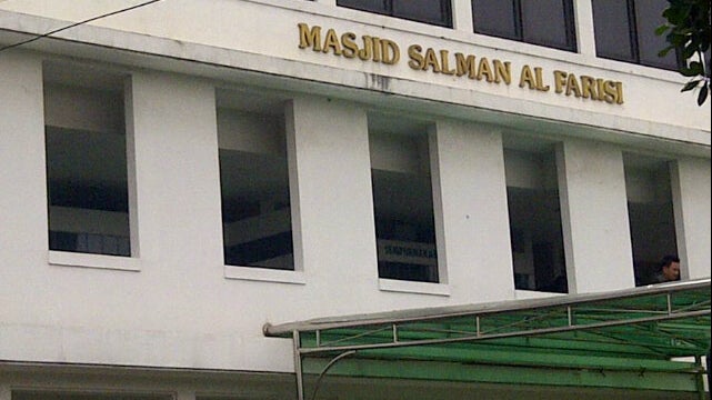 Masjid Salman Al Farisi