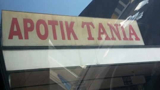 Apotik Tania