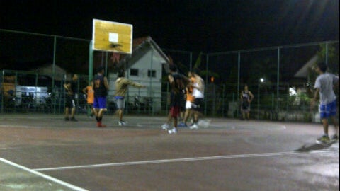 Lapangan Tennis & Basket Pondok Mutiara