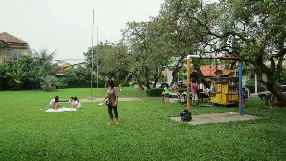 Taman Komplek Garuda