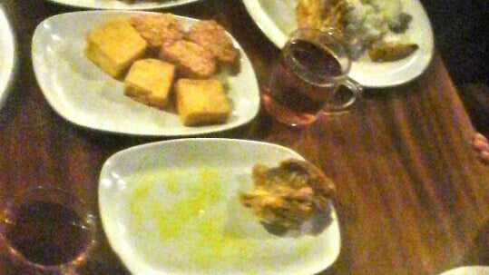 Rumah makan Ibu Haji Ciganea