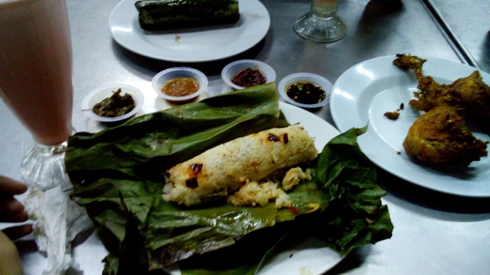 Nasi Uduk & Ayam Goreng Mas Miskun Salemba