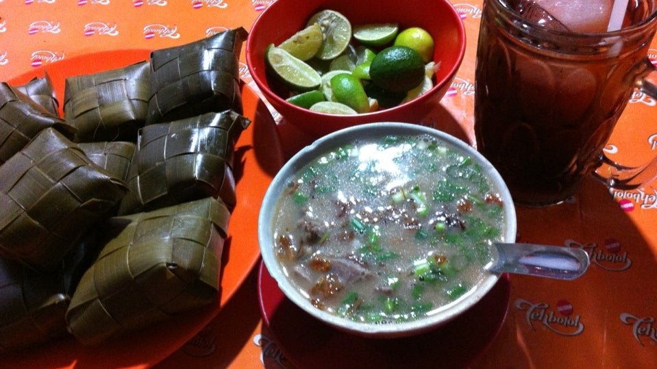 Warung Paraikatte Coto makassar