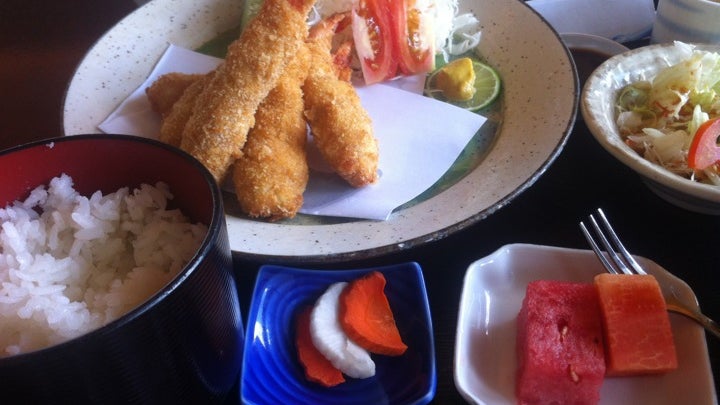 Izummi Japanese Resto & Coffee Shop