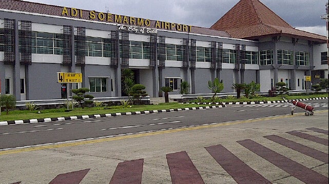 Adi Soemarmo International Airport (SOC) (Bandar Udara Internasional Adi Soemarmo)