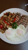 Denis' Country Kitchen