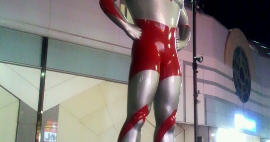 ウルトラマン シンボル像（東京都）｜こころから