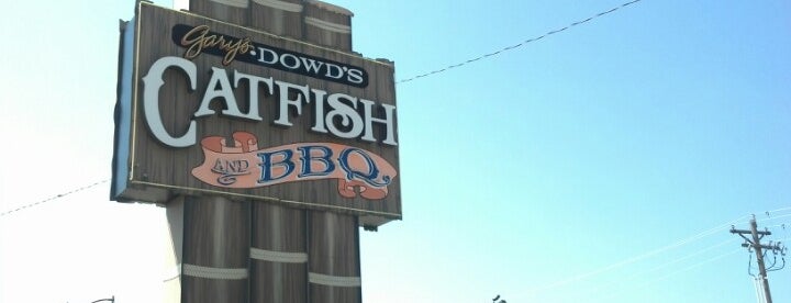 dowds catfish house is one of food.