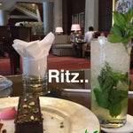 Foto Lobby Ritz-Carlton, Nama Teran Foto Lobby Ritz-Carlton, Nama Teran