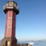 高松港玉藻防波堤灯台 (せとしるべ・赤灯台)
