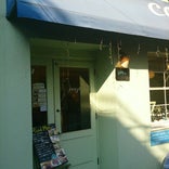 Couzt Cafe + Shop