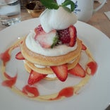 BROTHERS Cafe -PANCAKE&SWEETS-