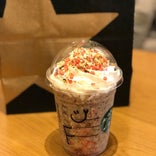 Starbucks Coffee 蔦屋書店 熊本三年坂店