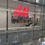 H&M ピエリ守山店