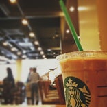 Starbucks Coffee TSUTAYA 香里園店