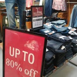 Levi's Factory Outlet 滋賀竜王店 (リーバイス shiga ryuuou ten)