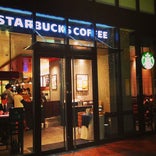 Starbucks Coffee NU茶屋町プラス店