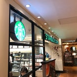 Starbucks Coffee 横浜モアーズ8階店