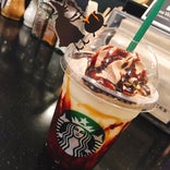 Starbucks Coffee なんばウォーク店