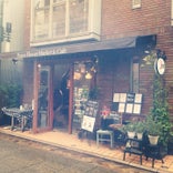 Peace Flower Market & Cafe
