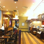 Starbucks Coffee 新大阪ニッセイビル店
