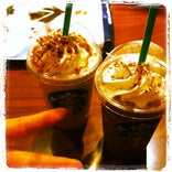 Starbucks Coffee 梅田HEP FIVE店
