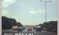 Pintu tol bekasi barat 1
