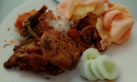 Nasi uduk ayam goreng favourite (new)