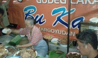 Gudeg Cakar Bu Kasno