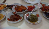 Rumah Makan Padang Family Sakato