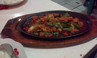 Warung Makan Ika (Special Hot Plate & Chinese Food)