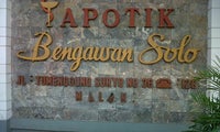 Apotek Bengawan Solo