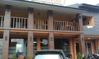 Mamih Ungu Resto & Cafe