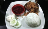 Ayam Goreng Asli Prambanan
