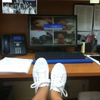 Steve Madden Head Office Montreal Techieblogie Info Steve Madden Corporate Office 52 16 Barnett Ave