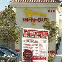 Photo taken at In-N-Out Burger by Sean on 10/15/2011